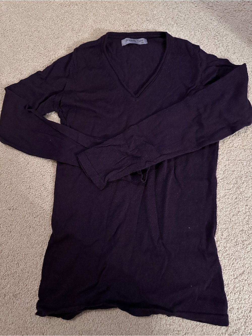 Brunella Gori Women's V-Neck 100% extra fine merino Slim Sweater in dark purple